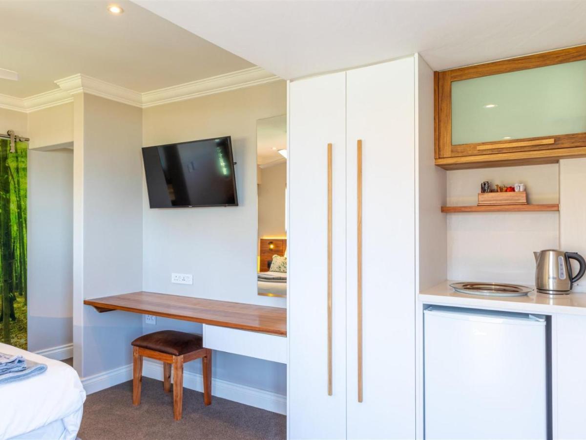 Luxury Studio - Panoramic Ocean Views - Fast Wifi Wilderness Exterior photo